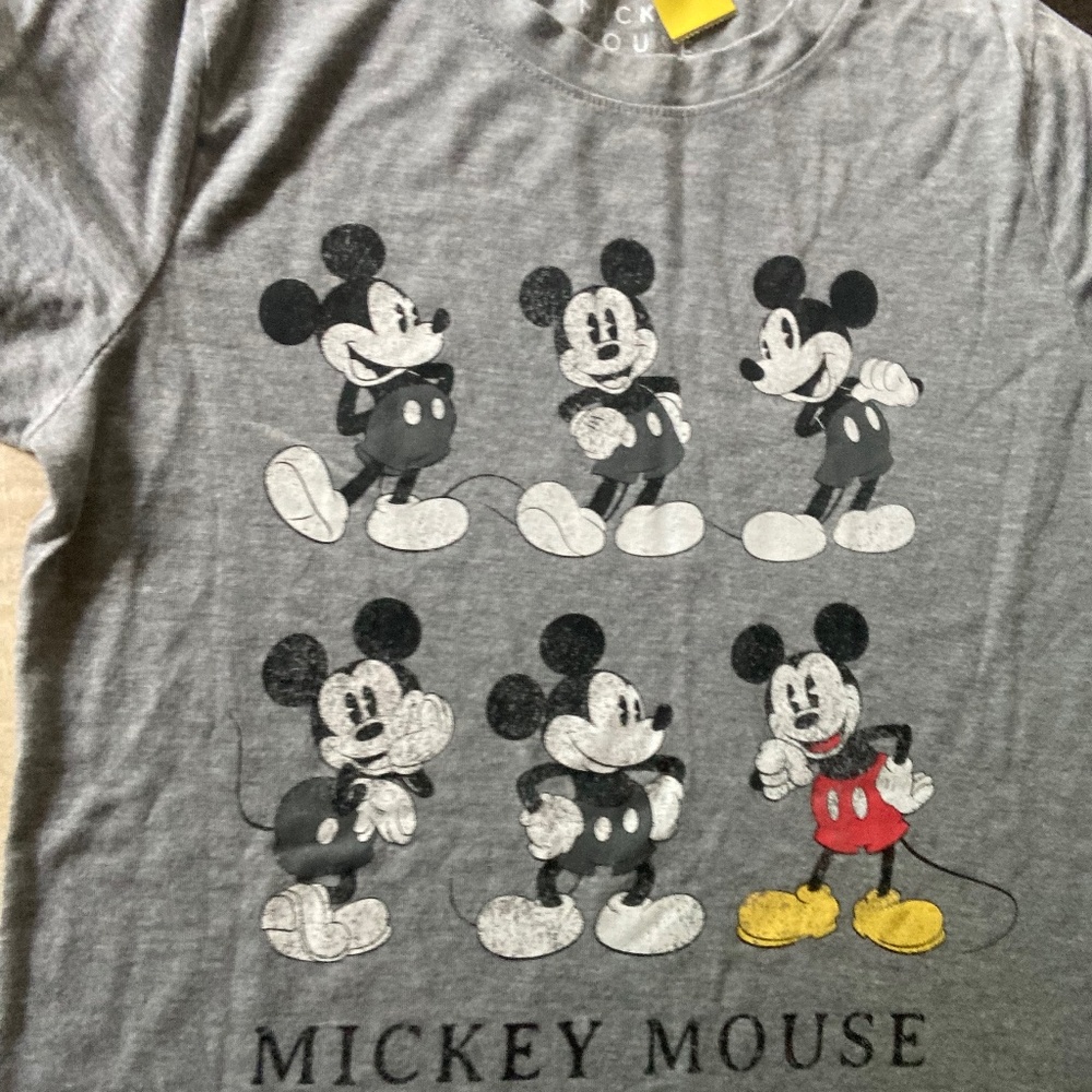 Medium Mickey Mouse T-Shirt